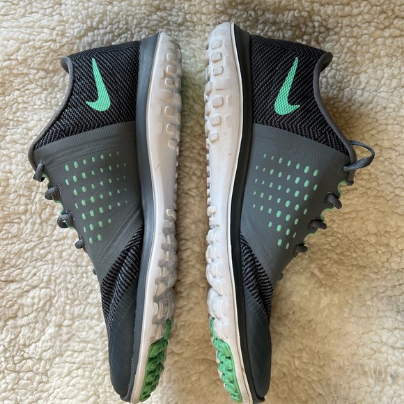 Nike Men\'s Charcoal and Mint Athletic Shoes main image 7